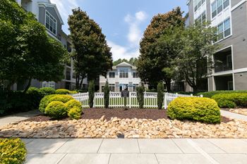 Yoga lawn at willowest in lindbergh in atlanta, ga 30324